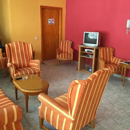Tenerife Hostel Los Cristianos  Dış mekan fotoğraf